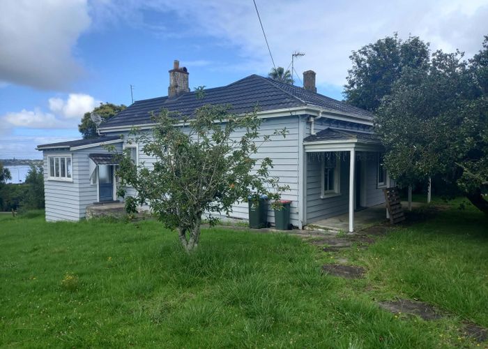  at Onehunga, Auckland City, Auckland