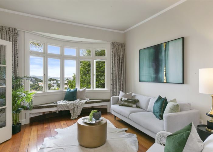 at 17 Fairview Crescent, Kelburn, Wellington