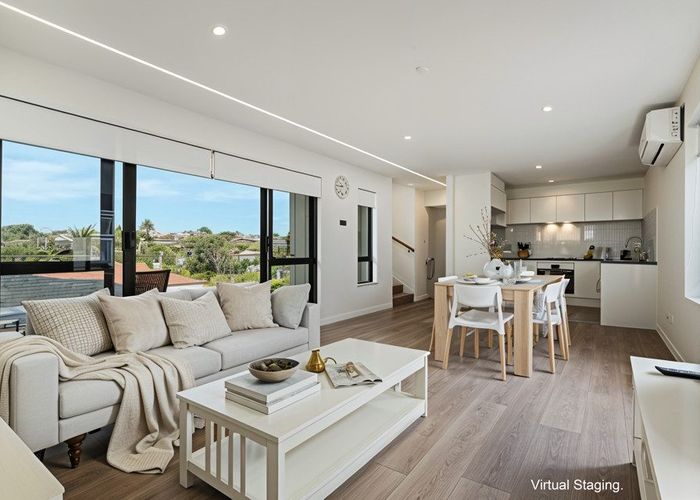  at 2/49 Northboro Road, Belmont, North Shore City, Auckland