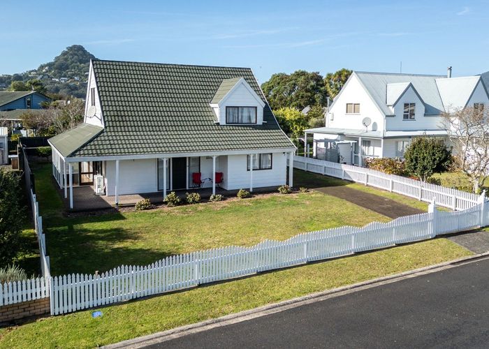  at 8 Kauri Place, Tairua, Tairua