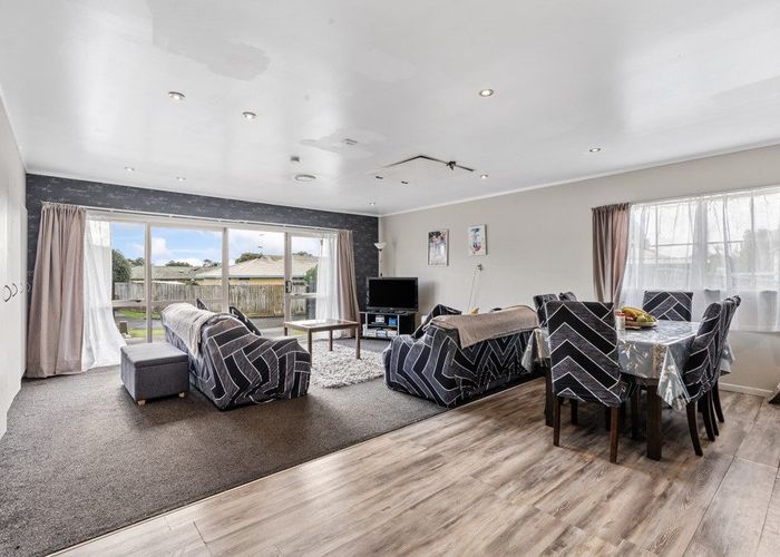  at 20 Settlers Cove, Weymouth, Auckland