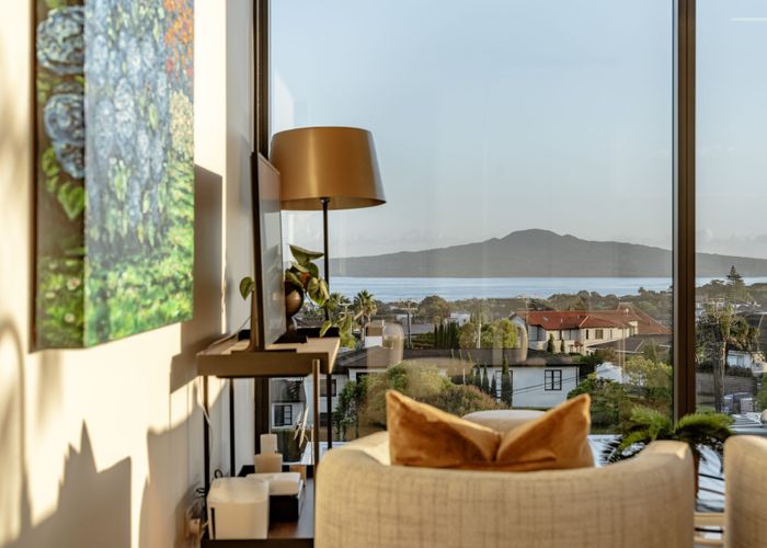  at 305/250 Kepa Road, Mission Bay, Auckland City, Auckland