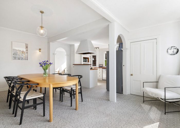  at 8 Maritime Terrace, Birkenhead, North Shore City, Auckland