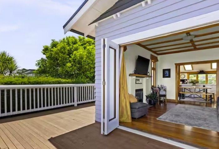  at 6 Harvey Road, Bluff Hill, Napier, Hawke's Bay