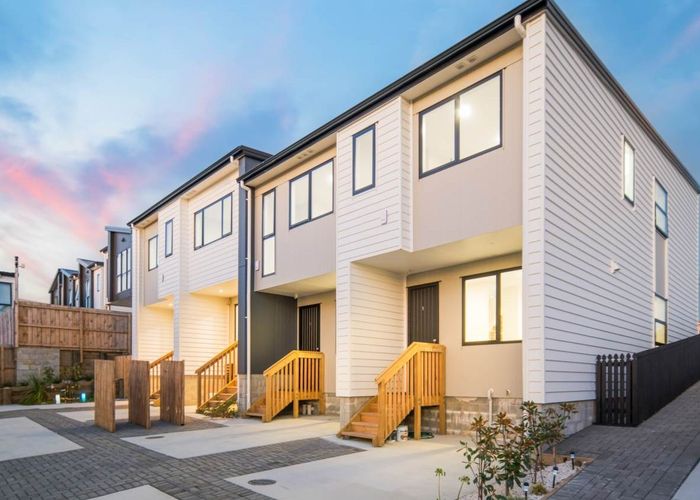  at 3/18 Arron Street, Ellerslie, Auckland