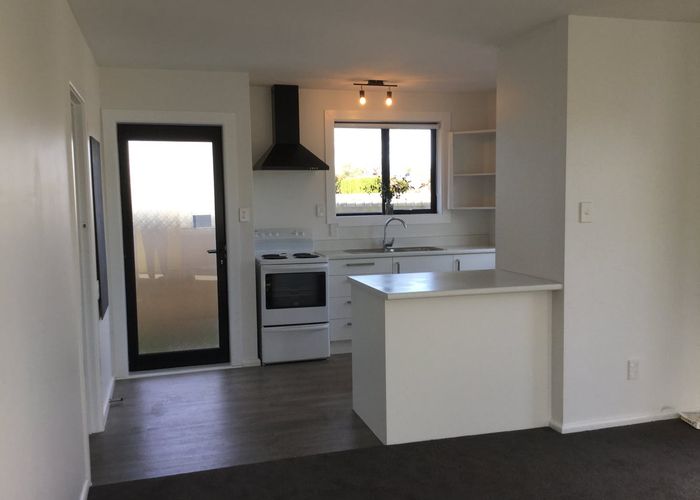  at 1/240 Springfield Road, St Albans, Christchurch