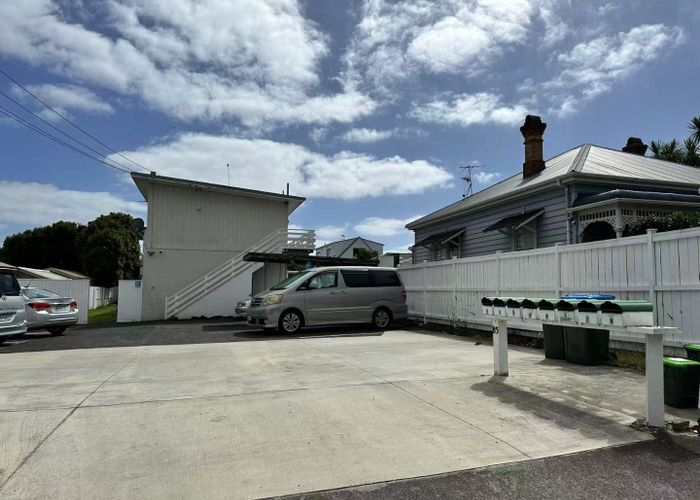  at 85 Grange Road, Mount Eden, Auckland City, Auckland