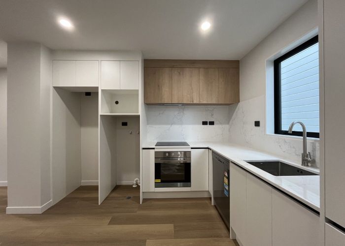  at 7/8 Wilmshurst Avenue, Papatoetoe, Manukau City, Auckland