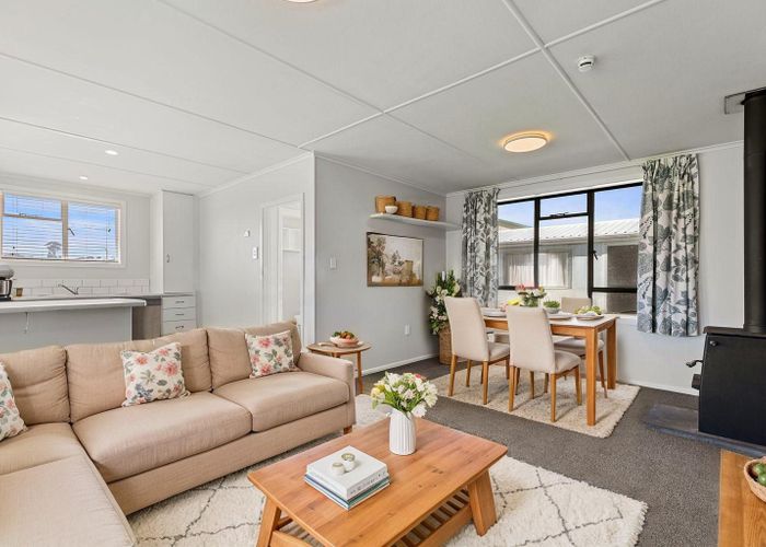  at 2 Pukehina Parade, Pukehina, Western Bay Of Plenty, Bay Of Plenty