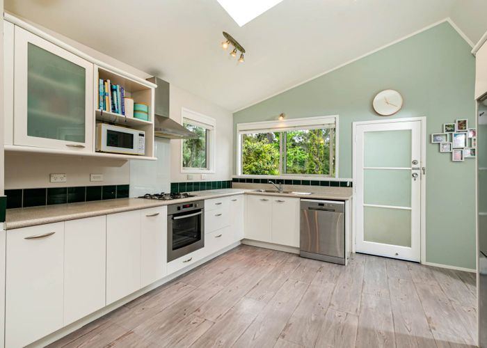  at 40 Greenhithe Road, Greenhithe, Auckland