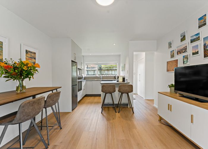  at 2/16 Lancing Road, Sandringham, Auckland City, Auckland