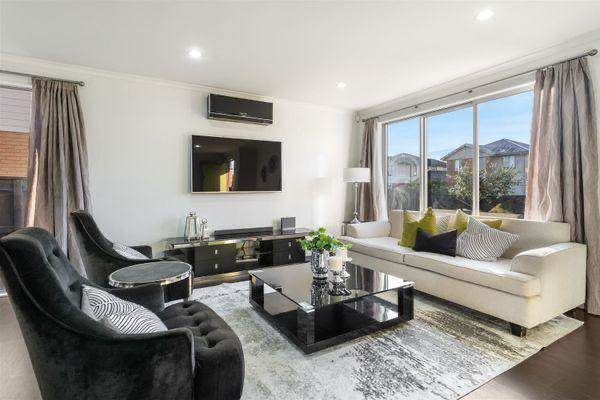  at 10 Lane Cameron Place, Flat Bush, Auckland