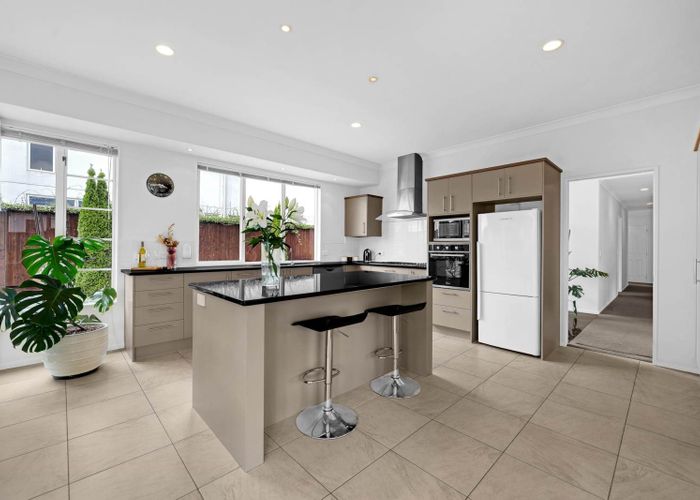  at 11 Fintry Place, Flat Bush, Manukau City, Auckland