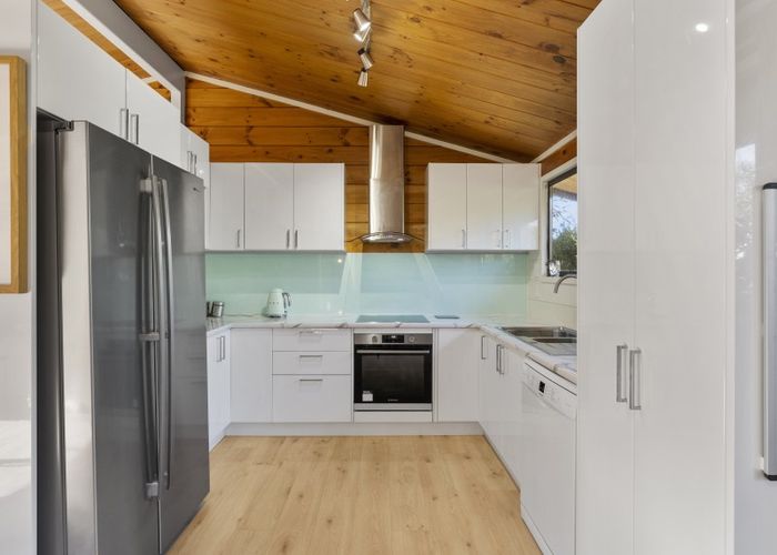  at 10 Manawa Avenue, Raumati Beach, Paraparaumu