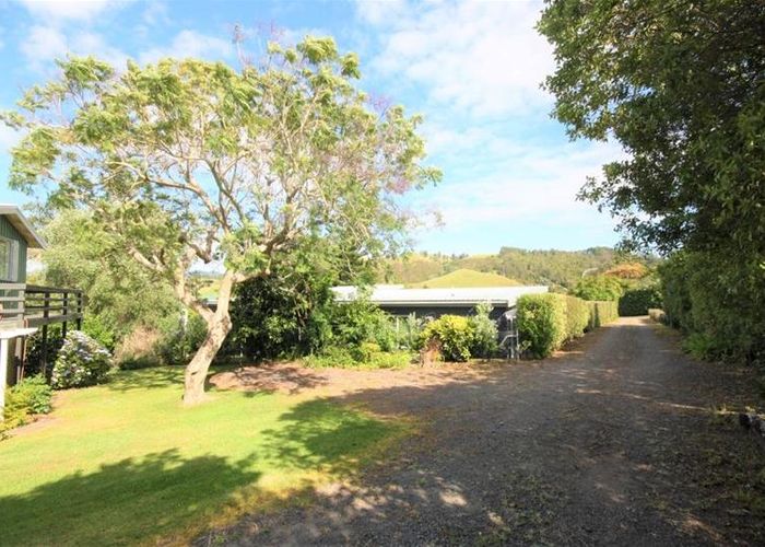  at 11 Fishermans Bend, Whiritoa, Waihi