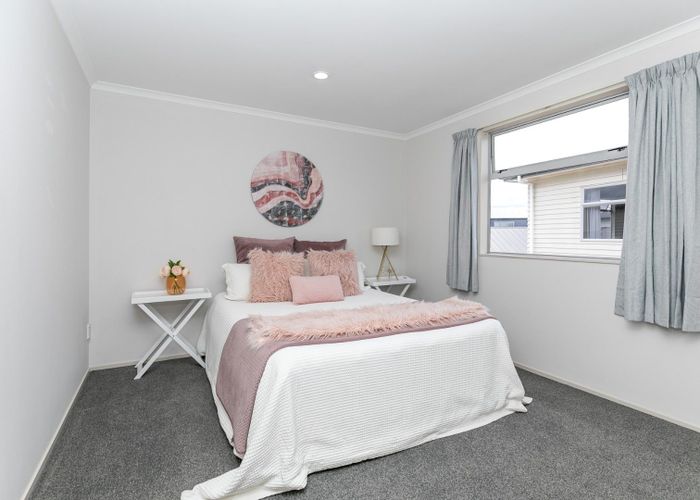  at 4/11 Beatty Street, Melville, Hamilton, Waikato