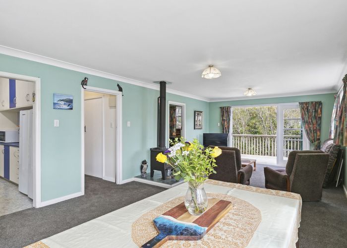  at 10 Lincoln Street, Brooklyn, Wellington, Wellington