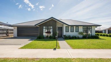  at 18 Eton Street, Richmond, Richmond