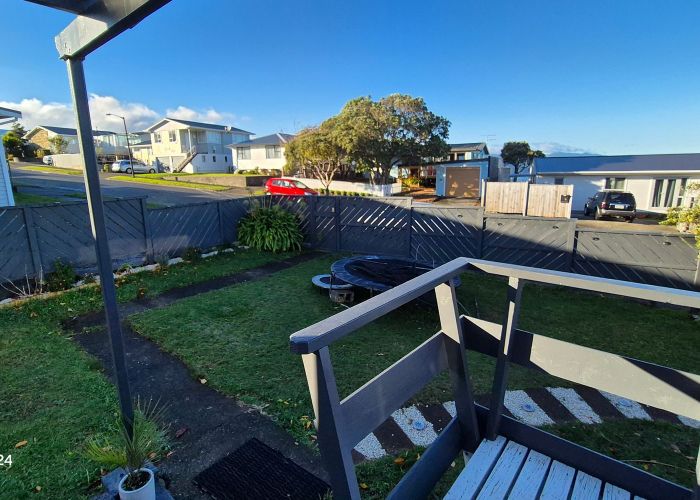  at 17 Maple Grove, Maungaraki, Lower Hutt