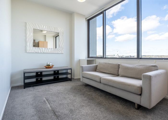  at 613/17 Putney Way, Manukau, Manukau City, Auckland