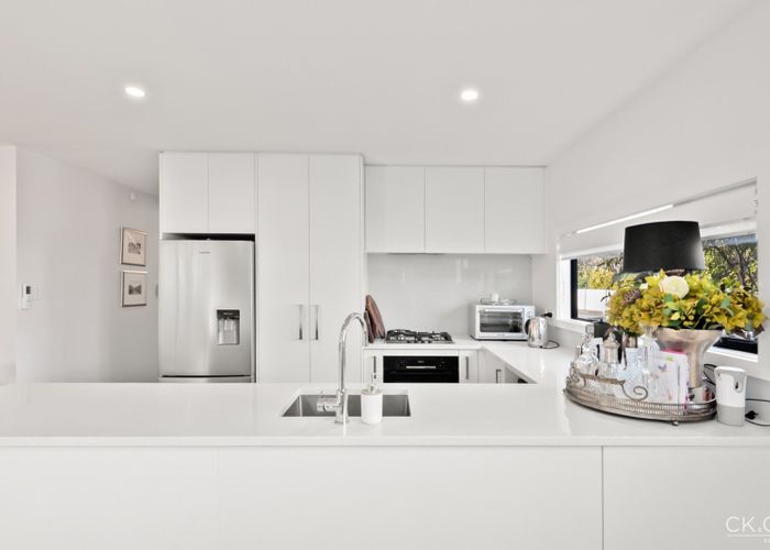  at 1/51 Kings Crescent, Lower Hutt, Lower Hutt, Wellington