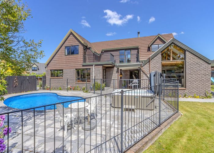  at 9A Goya Place, Bishopdale, Christchurch City, Canterbury