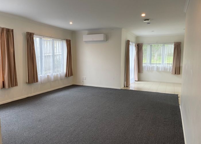  at 256C Great North Road, Henderson, Auckland
