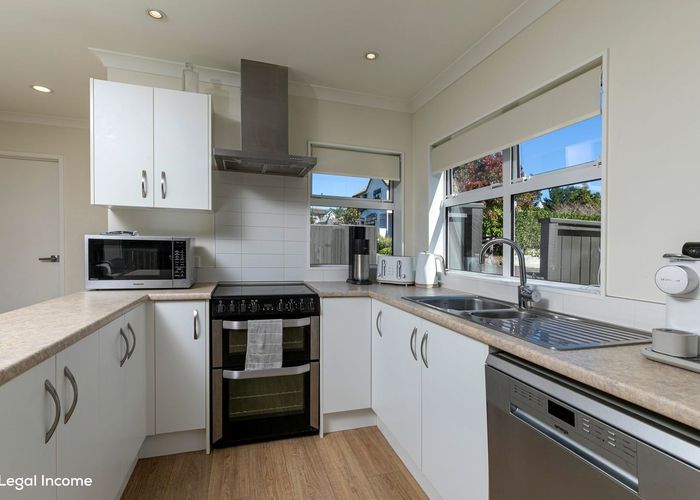  at 29D Greenhithe Road, Greenhithe, North Shore City
