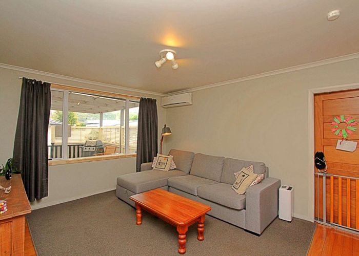  at 19 Hammond Road, Taradale, Napier