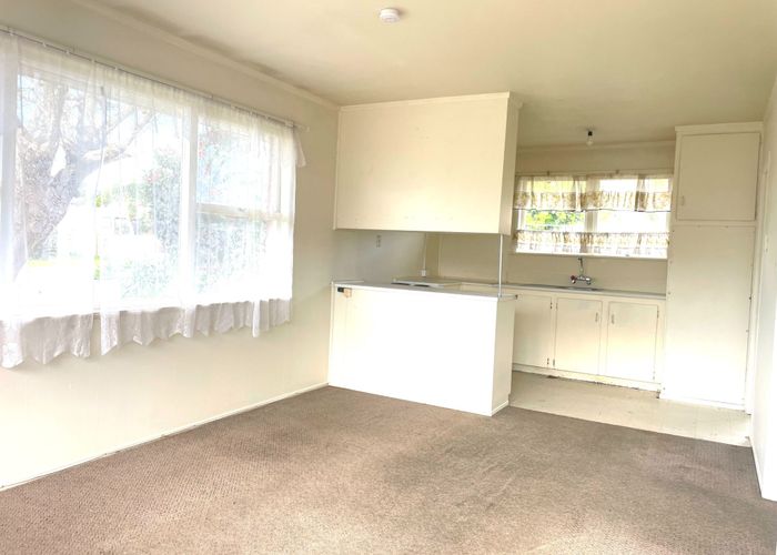  at 15 Hutton Street, Ōtāhuhu, Auckland