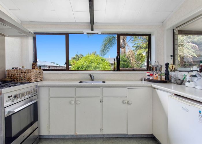  at 10 Tawhara Place, Edgecumbe, Edgecumbe