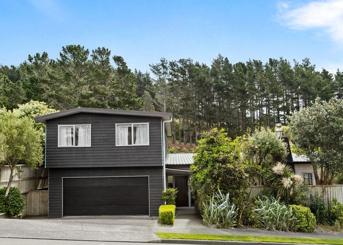  at 18 Winsley Terrace, Churton Park, Wellington, Wellington