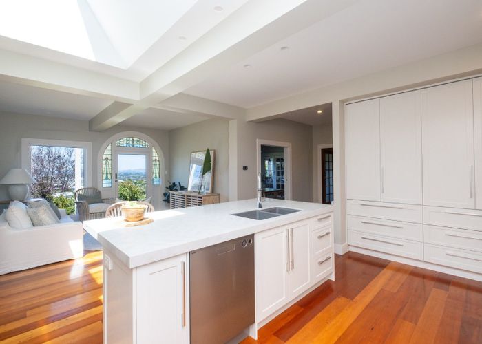  at 8 Cobden Road, Bluff Hill, Napier, Hawke's Bay
