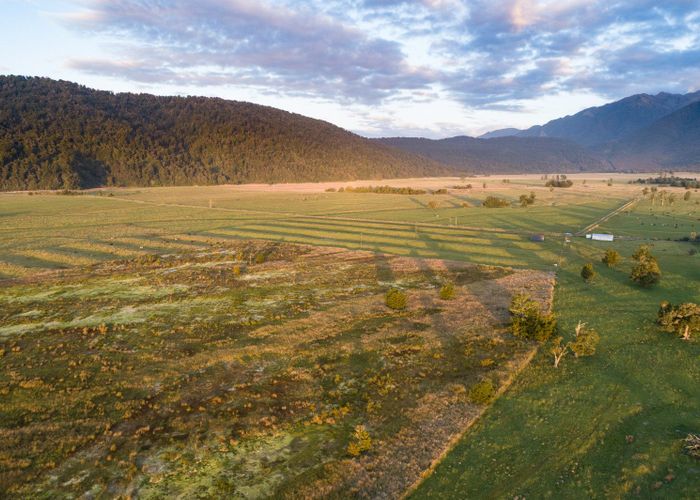  at 298 Cook Flat Road, Fox Glacier, Westland, West Coast