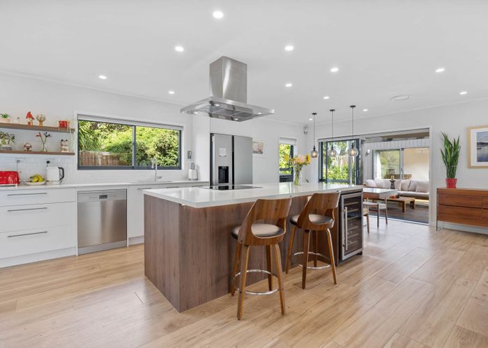  at 4 Jane Gifford Place, Half Moon Bay, Manukau City, Auckland