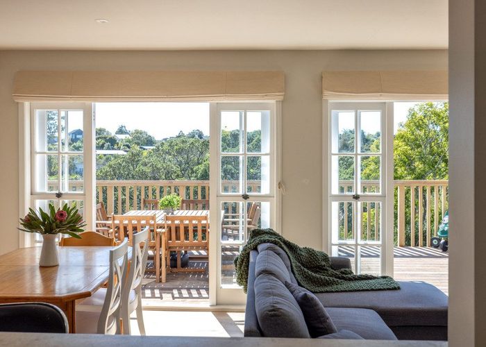  at 39 Pacific Parade, Surfdale, Waiheke Island
