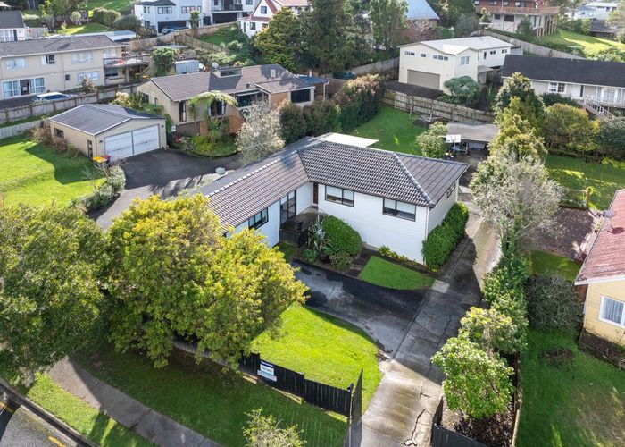  at 108 Oaktree Avenue, Browns Bay, North Shore City, Auckland