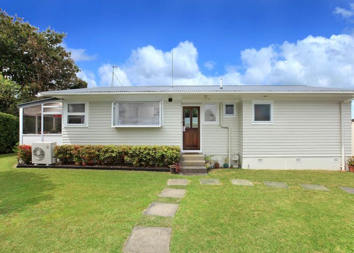  at 46 Makora Road, Massey, Auckland