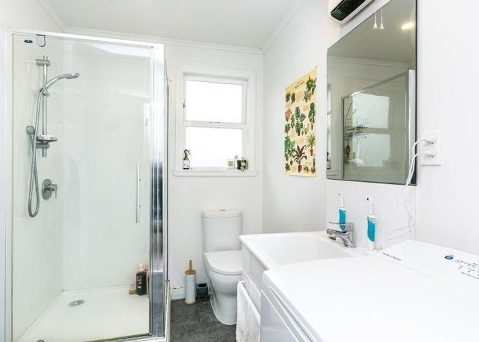  at 20C Grosvenor Terrace, Wadestown, Wellington, Wellington