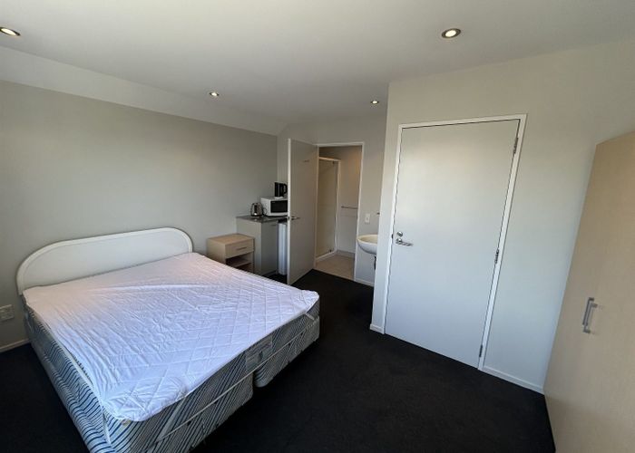  at 4/14-31 Poulson Street, Addington, Christchurch City, Canterbury