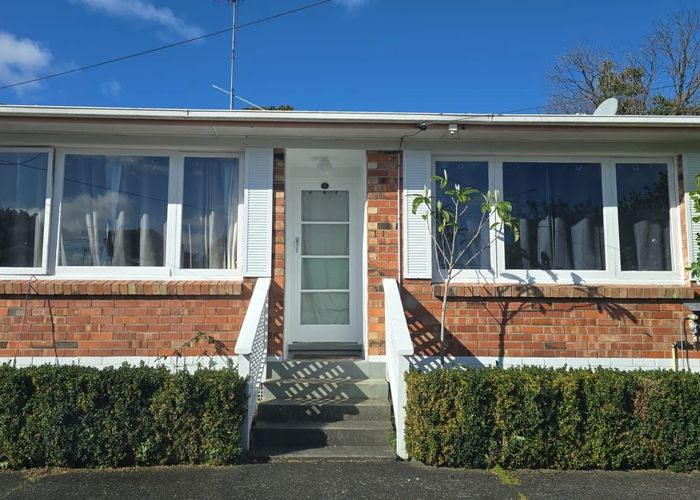  at 2/3A Huapai Street, Onehunga, Auckland City, Auckland