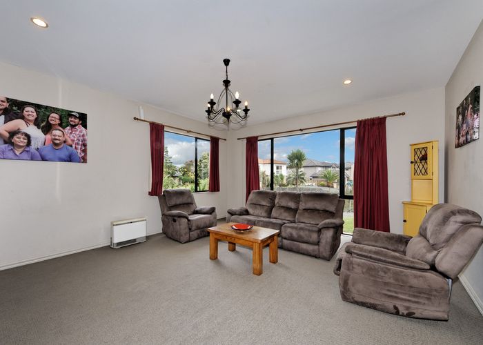  at 62 San Marino Drive West, Henderson, Auckland