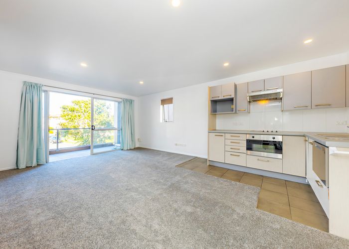  at 90B Michael Jones Drive, Flat Bush, Auckland