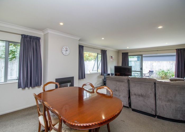  at 9 Poppy Watts Grove, Stokes Valley, Lower Hutt