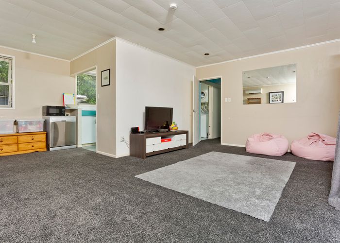  at 63 Stott Avenue, Birkdale, Auckland
