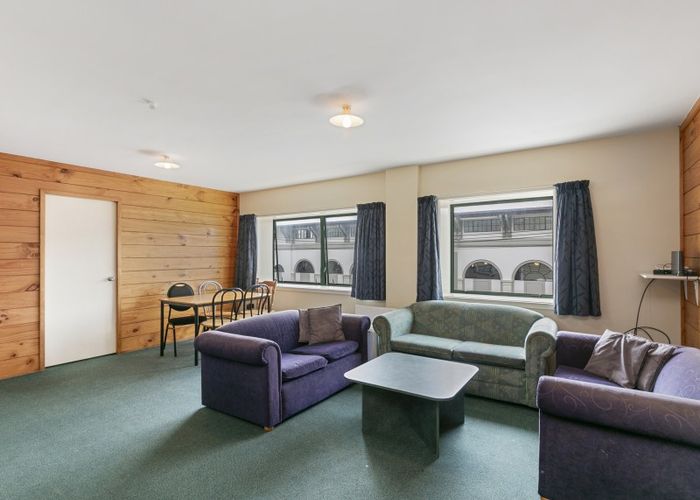  at 8/22 Sussex Street, Mount Cook, Wellington