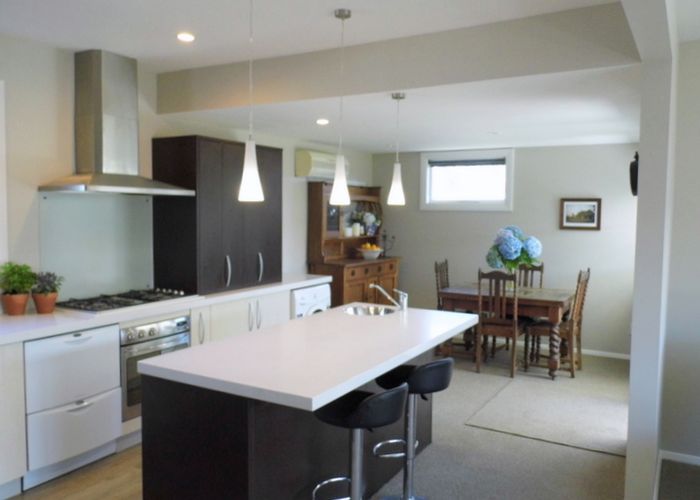  at 6 Middlepark Road, Sockburn, Christchurch