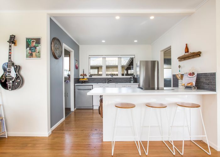  at 11D Springs Road, Parakai, Helensville