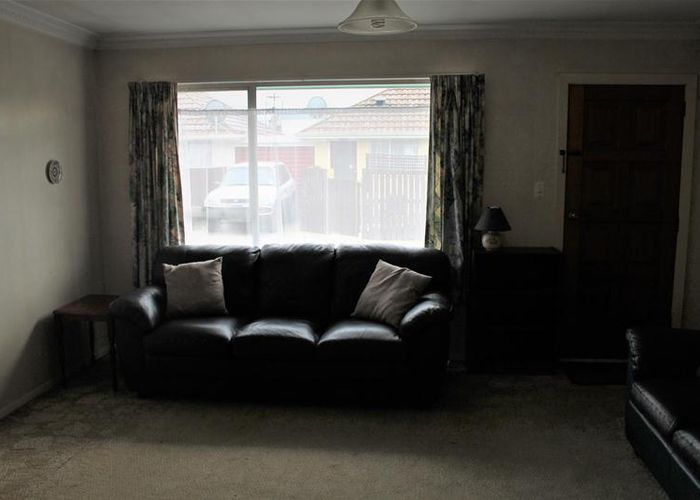  at 2/372 Hereford Street, Linwood, Christchurch