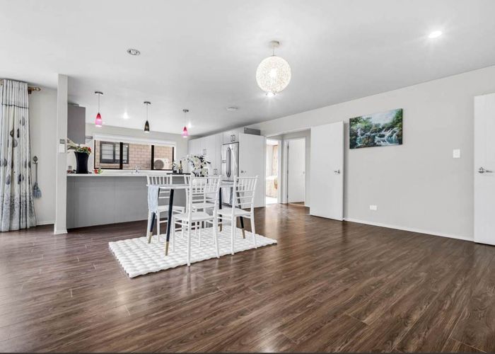  at 22 Bartells Drive, Goodwood Heights, Manukau City, Auckland